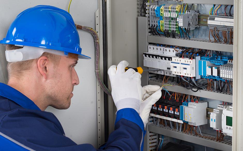 besoin d'un électricien Montmorency